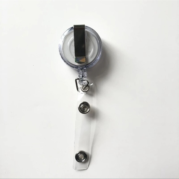 $1 DENTAL RETRACTABLE ID HOLDER CLIP. NEW. $1 WITH ANY $10 ORDER OR MORE - Picture 5 of 8